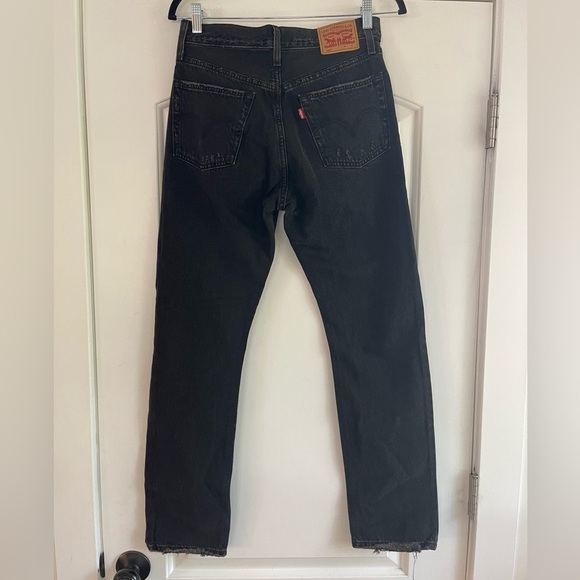 NWOT Levi’s Black Distressed 501 Straight Leg Jeans - 27x30 - Picture 5 of 8
